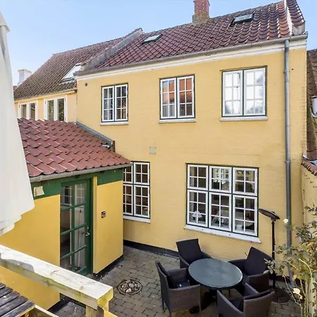 Ae230-aeroskobing-sondergade-29 펜션 Ærøskøbing